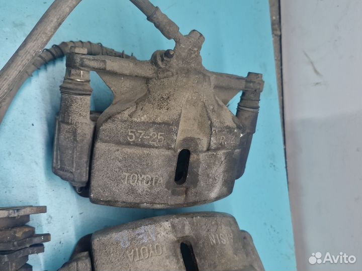 Суппорт тормозной передний Тойота камри v30