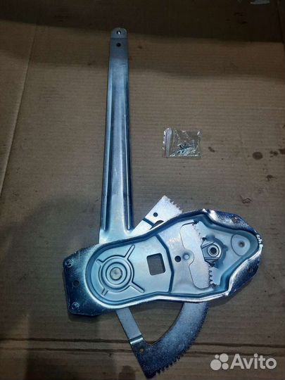 Стеклоподъемник левый Форд Транзит