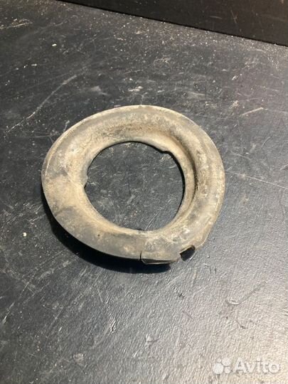 Проставка пружины передняя Bmw 5 Series E60 N62B44