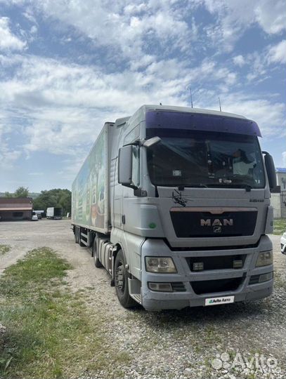MAN TGX 18.440 с полуприцепом, 2008