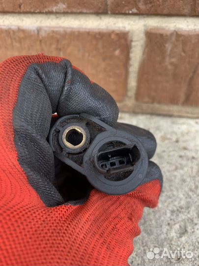 Датчик коленвала бмв е60,е63,е65,х5 е70 х6 N62 N63