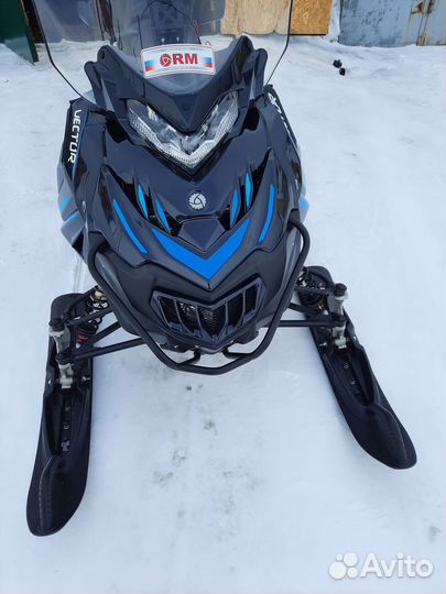 Снегоход RM Vector 551i