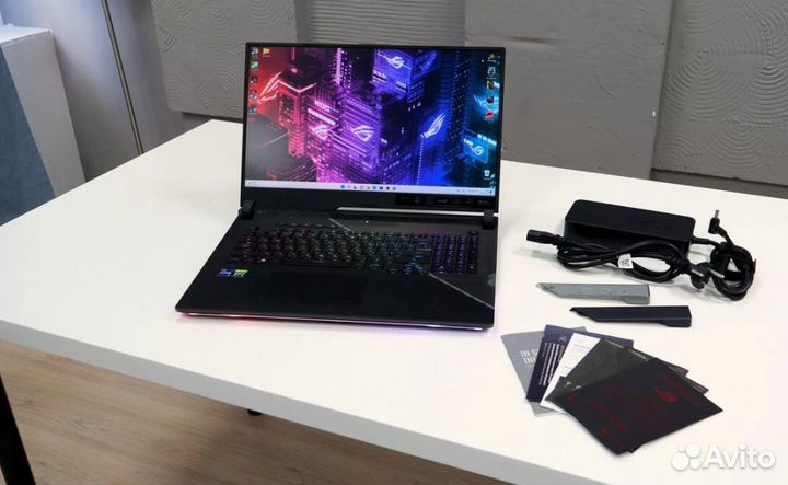 Asus ROG strix scar i9-12900H/ rtx3070ti