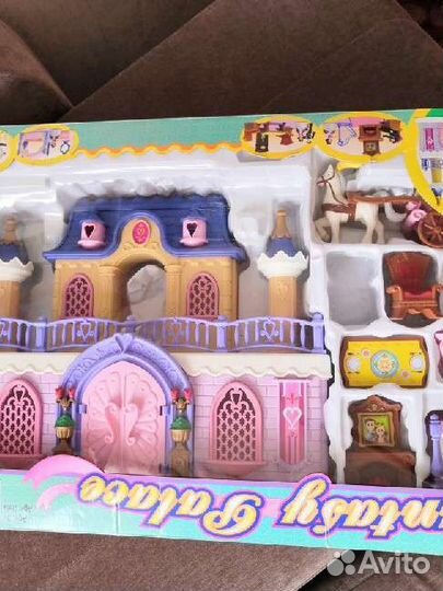 Кукольный домик (замок)
