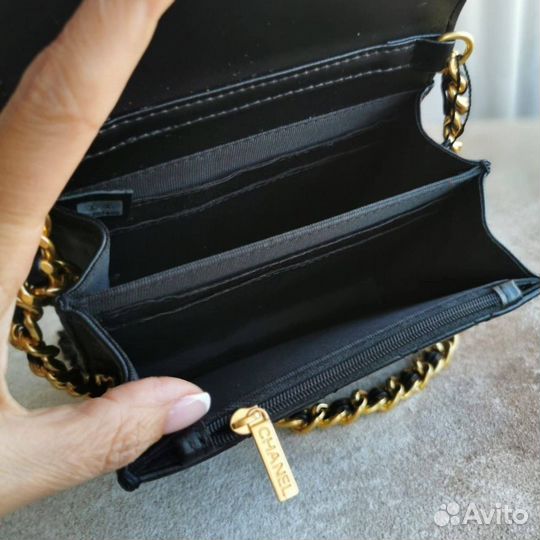 Сумка Chanel небольшая