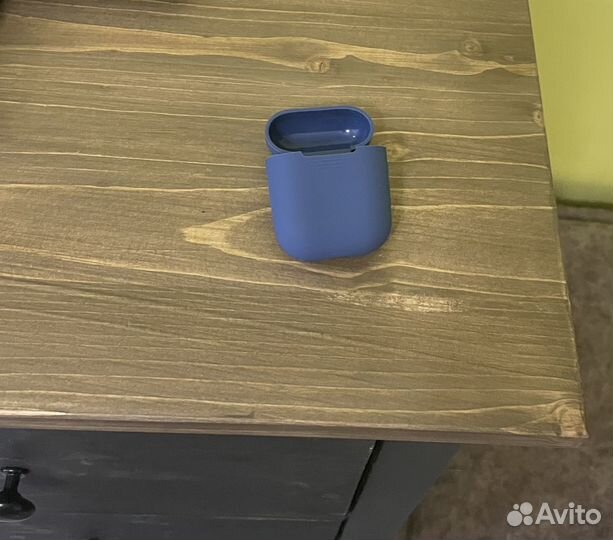 Челох для наушников apple