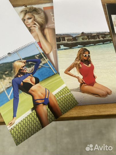 Календарь эротический с девушками на 2022