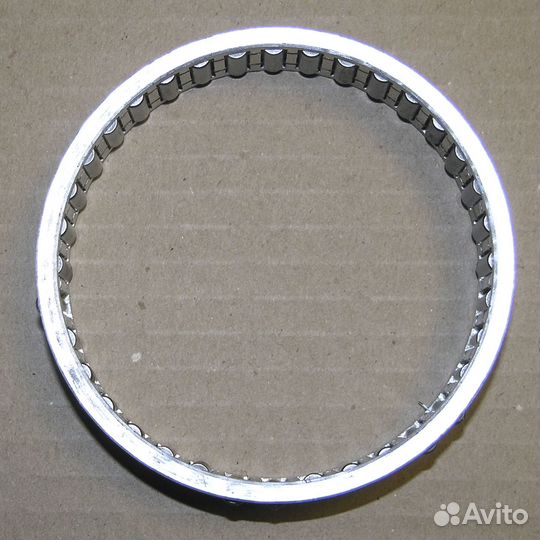 Подшипник 464818Д вторичного вала кпп-202 маз