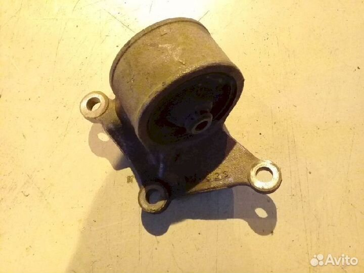 Опора двигателя (подушка двс) левая MR961325 Mitsu