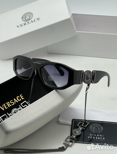 Солнцезащитные Очки Versace