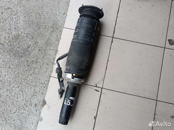 Блок клапанов гидроподвески