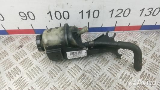 Бачок гу nissan navara D40 (80T02NO01)