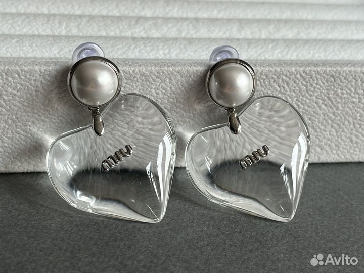 Стильные серьги MIU