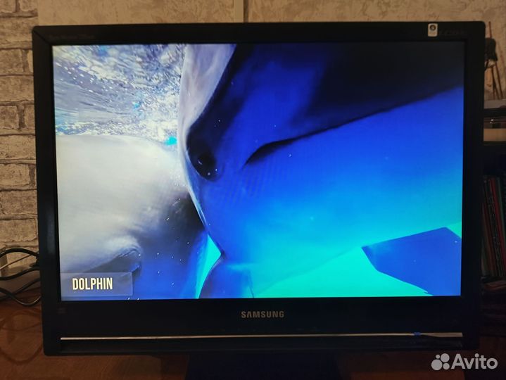 Телевизор Samsung 22 дюйма