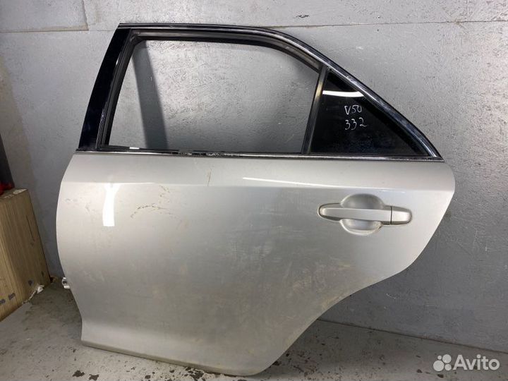 Дверь задняя левая Toyota Camry 50