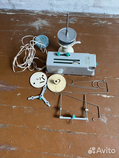 Электрическая прялка для шерсти