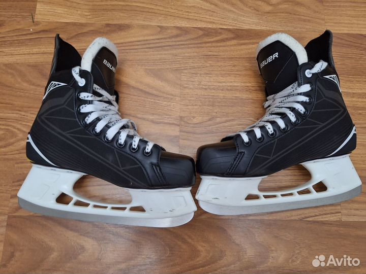 Коньки хоккейные Bauer Supreme 8R PRO