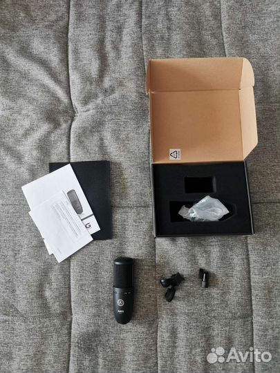 Микрофон akg p120