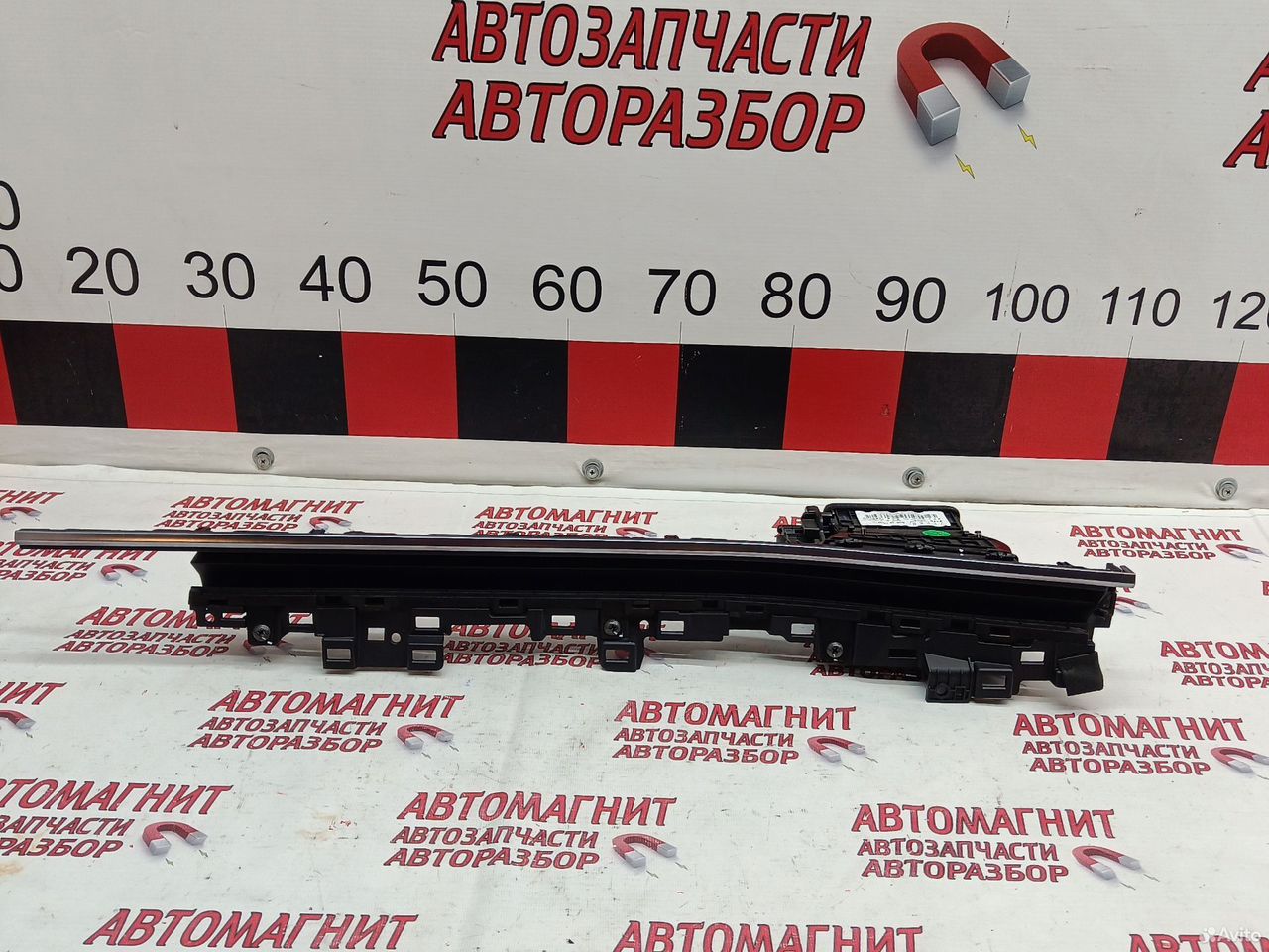 Дефлектор воздуховода правый Zeekr 001