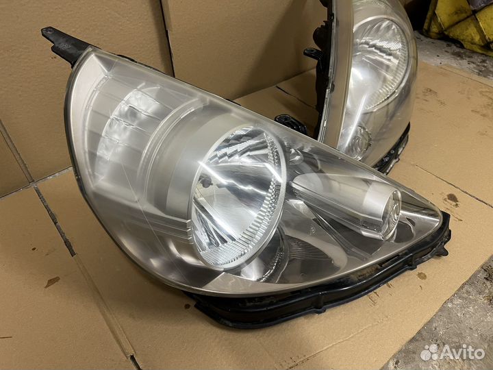 Honda fit передние фары