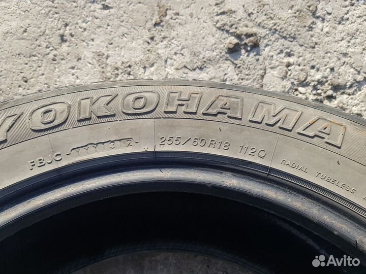 Yokohama 106ZS 255/60 R18