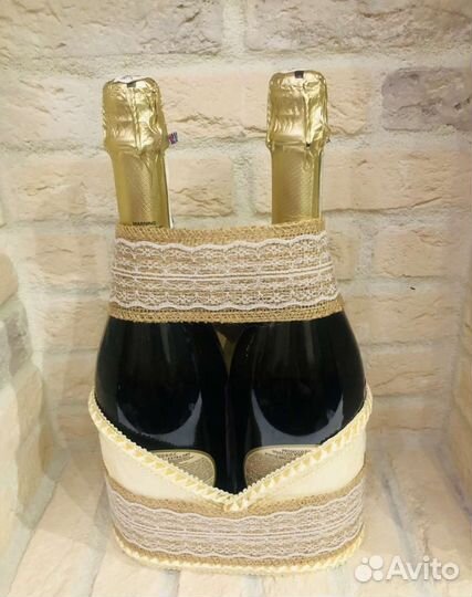 Украшение на шампанское