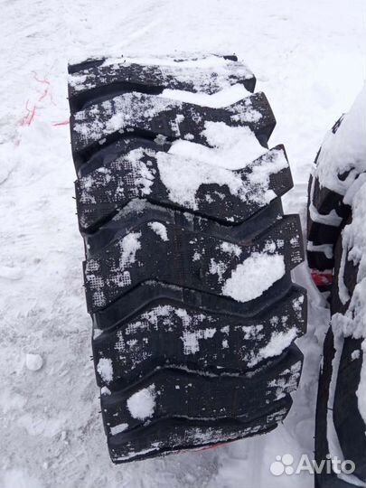 Wanlining E3/L3 20.5/70 R16