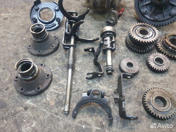 Шестерня, ось, вал, муфта МКПП Volkswagen Golf