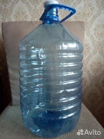 Продаю бутыли для воды, объем 19 литров