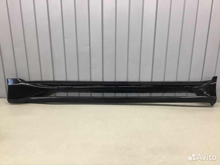 Накладка на порог (наружная) Lexus LX 570 2007-201