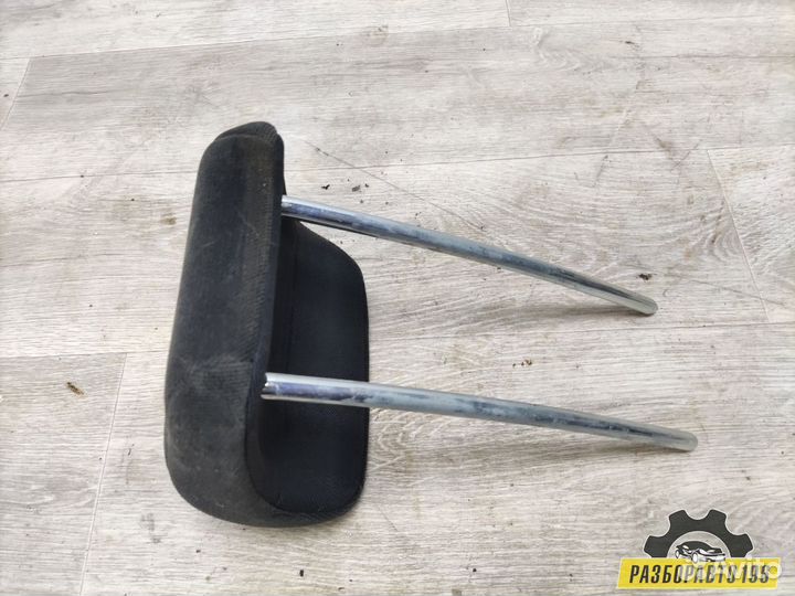 Подголовник сиденья задний средний Ford Focus II