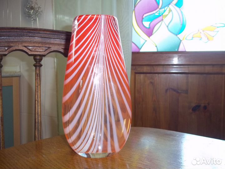 Ваза цветное стекло
