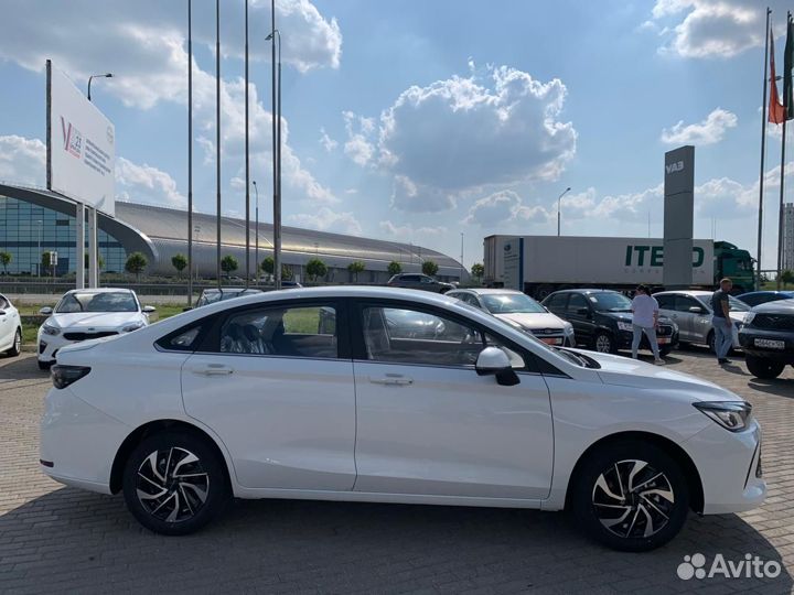 BAIC U5 Plus 1.5 CVT, 2023