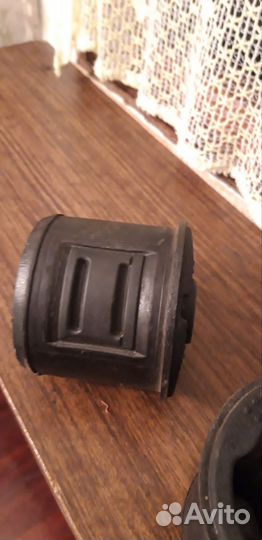 Сайлентблок на Hyundai Solaris задняя балка