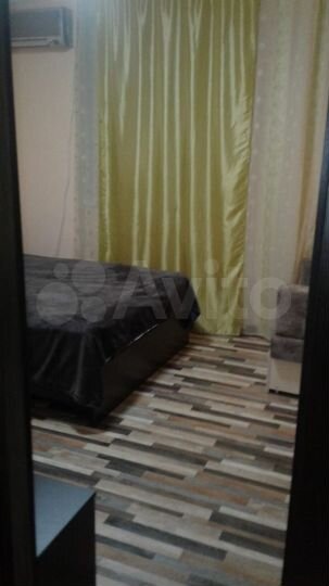 Комната 14 м² в 8-к., 3/3 эт.