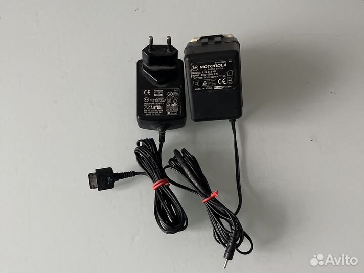 Motorola адаптер зарядка для телефона