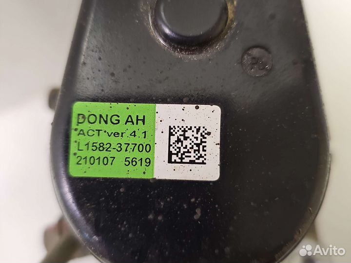 Суппорт тормозной задний левый Hyundai Sonata DN8