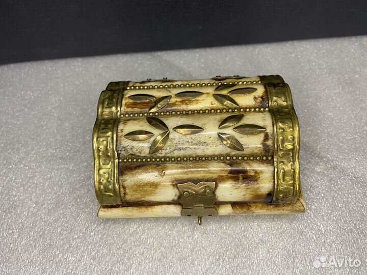 Шкатулка кость латунь