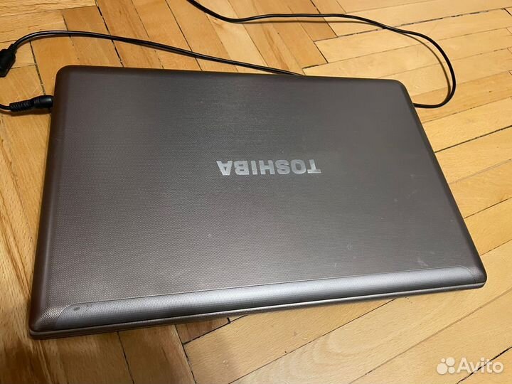 Ноутбук Toshiba