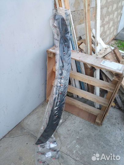 Дефлектор на Дастер