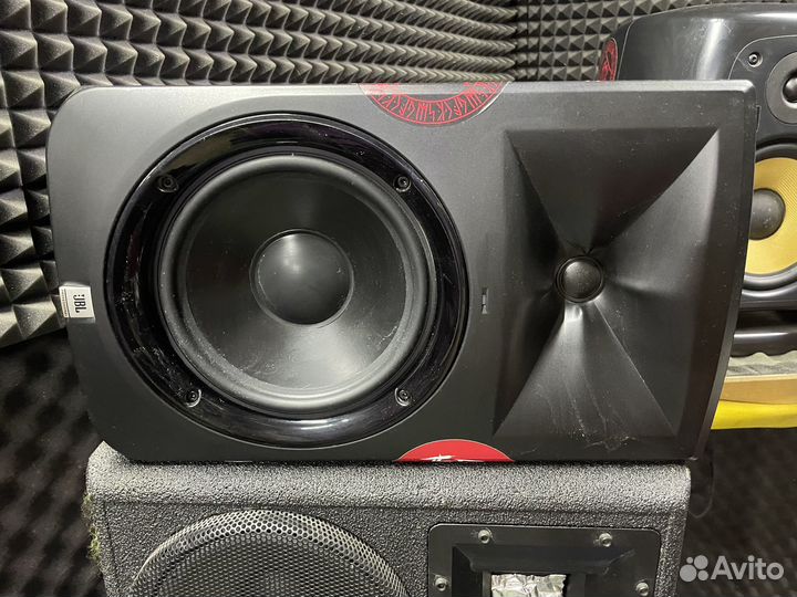 Студийные мониторы KRK, JBL, Tapco