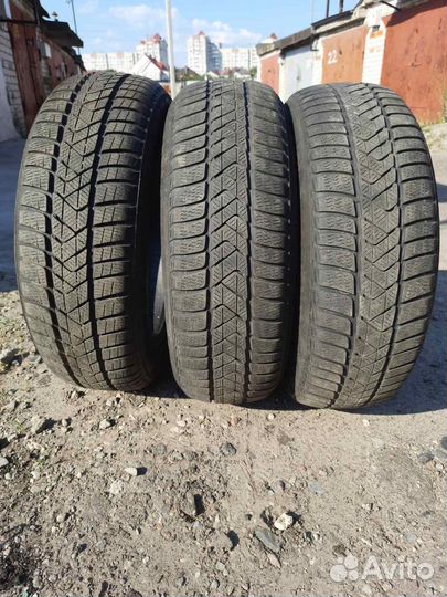 Pirelli Winter Sottozero 3 205/60 R17 H