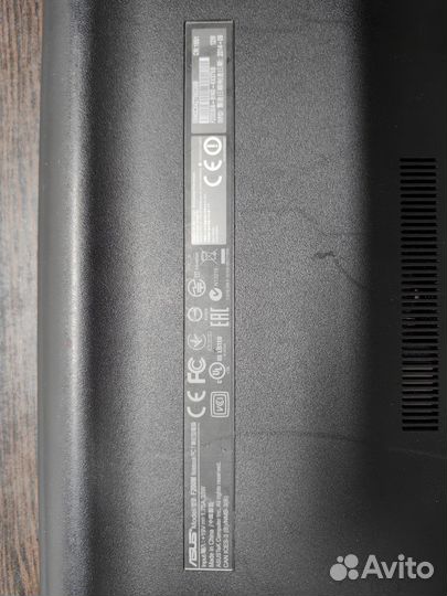 Ноутбук asus