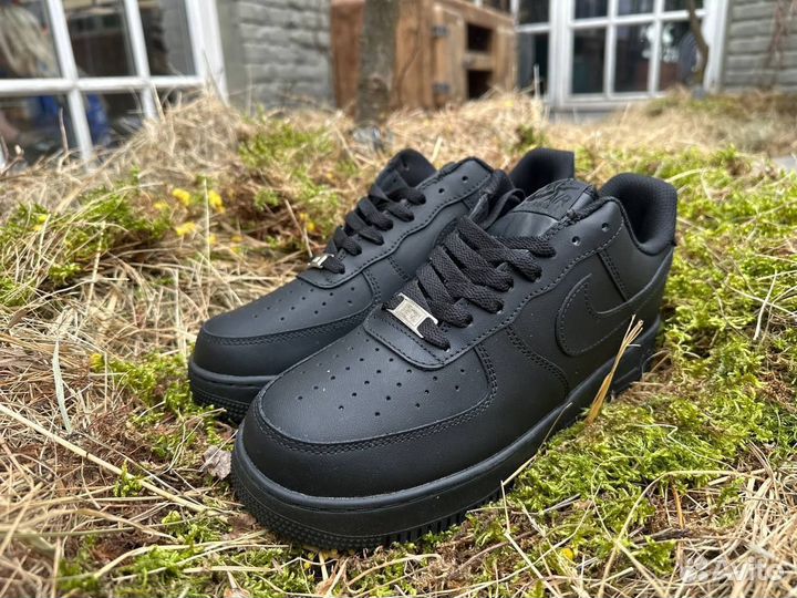 Кроссовки Nike Air Force 1 Low Black весна-лето