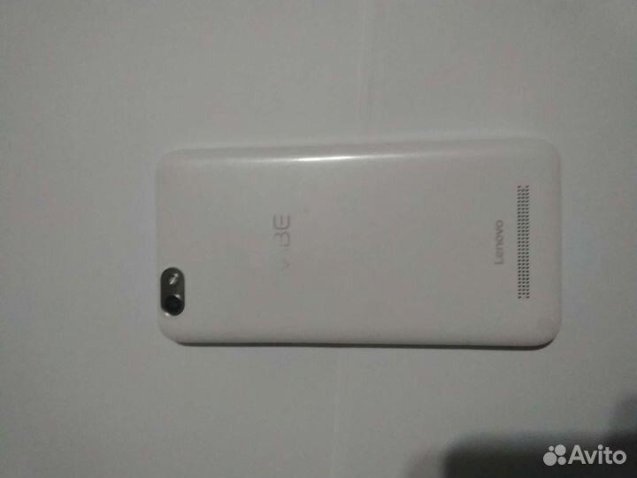 Телефон Lenovo