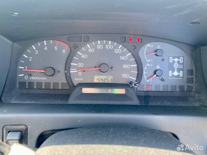 Мост задний Mitsubishi Delica PE8W 4M40 2002