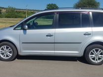 Volkswagen Touran 2.0 MT, 2008, 430 000 км, с пробегом, цена 850 000 руб.