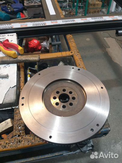 Маховик тоета королла е150