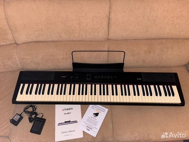 Цифровое пианино Artesia PA-88W