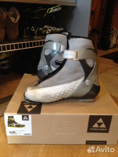 Продаются лыжные ботинки 